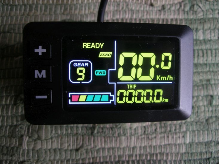 LCD Display farbig V - zum Schließen ins Bild klicken